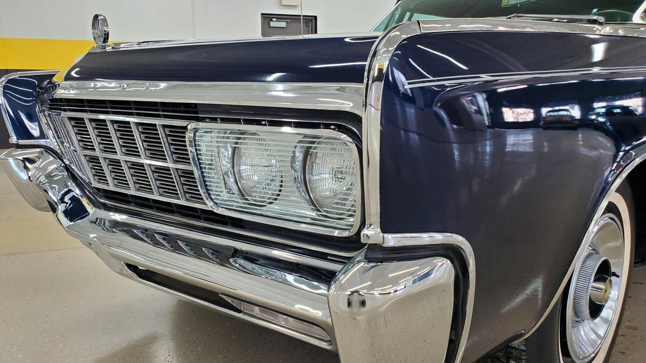 1965 Chrysler Imperial 2nd Gen - Image 20 of 31