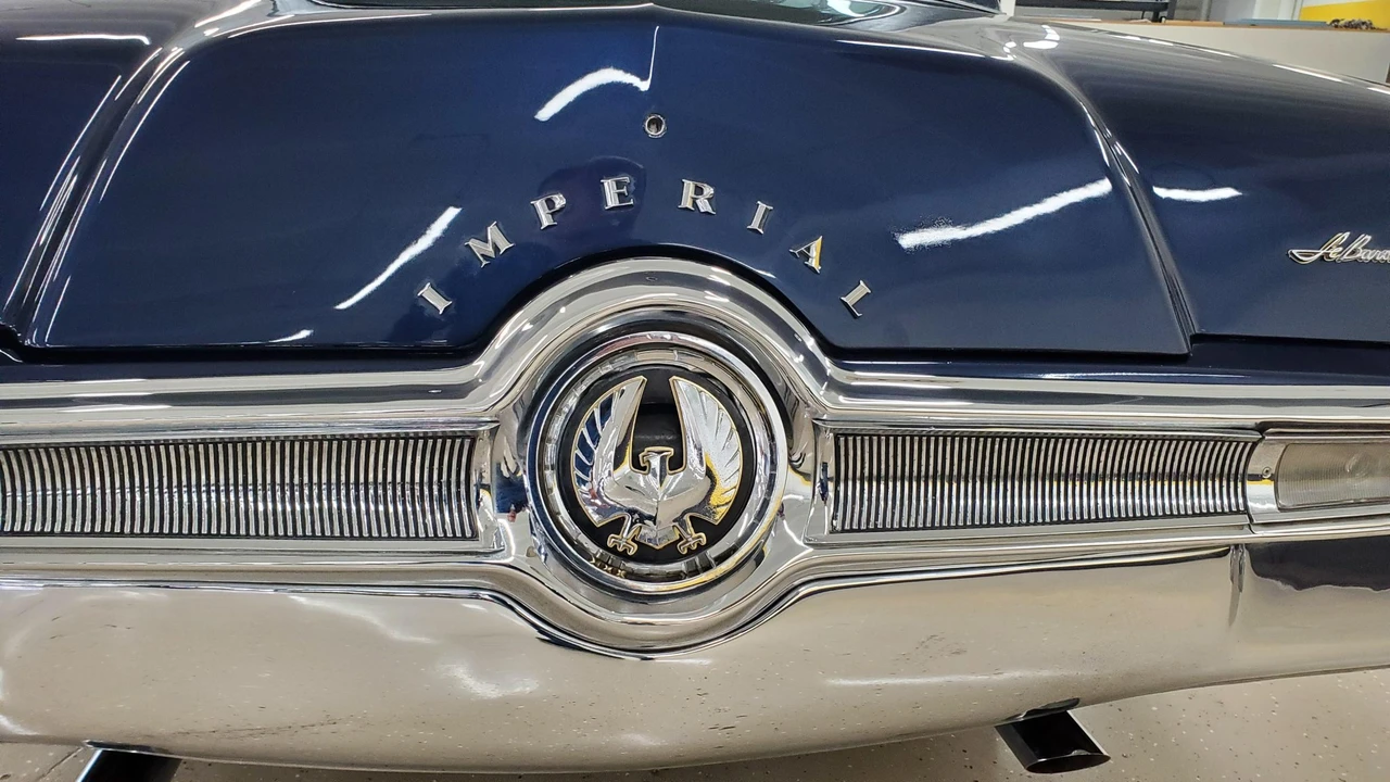 1965 Chrysler Imperial 2nd Gen - Image 16 of 31