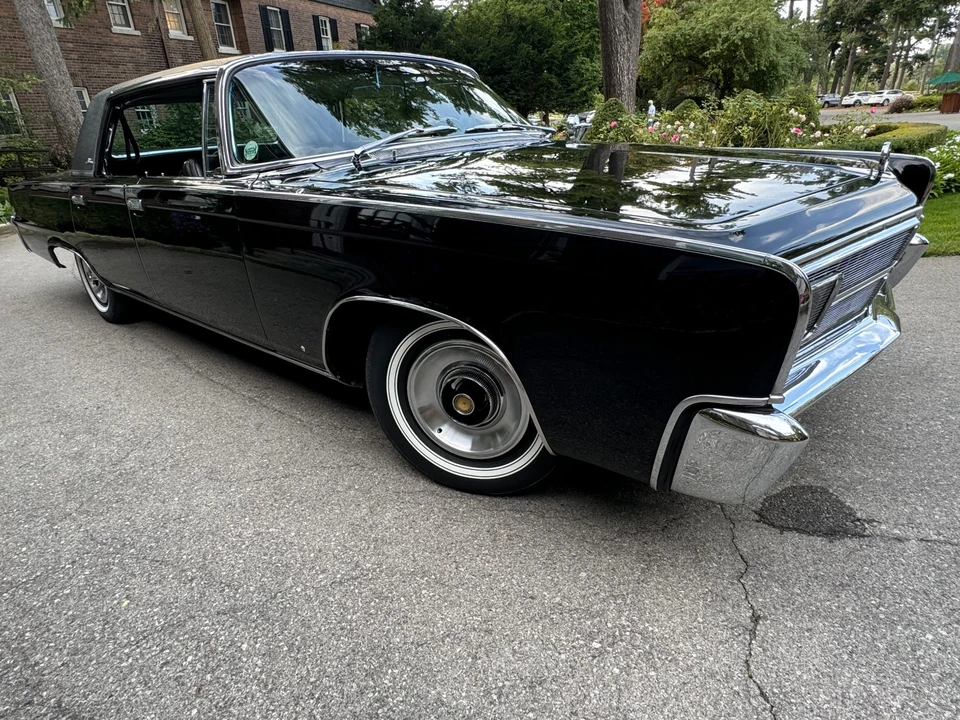 1965 Chrysler Imperial 2nd Gen - Image 21 of 31