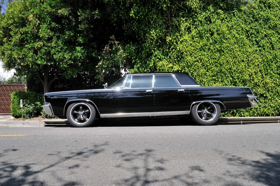 1965 Imperial Crown - Image 2 of 12