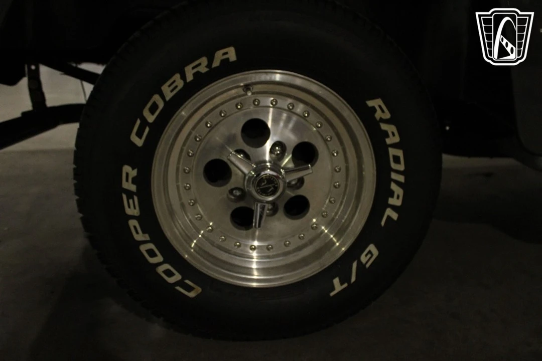 1965 International Harvester Pickup - Image 15 of 21