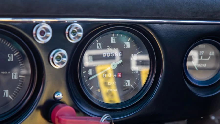 1965 Iso Grifo - Image 28 of 31