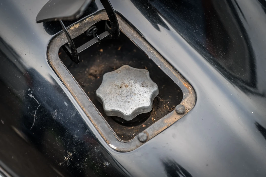 1965 Jaguar E-Type Series 1 - Image 8 of 31