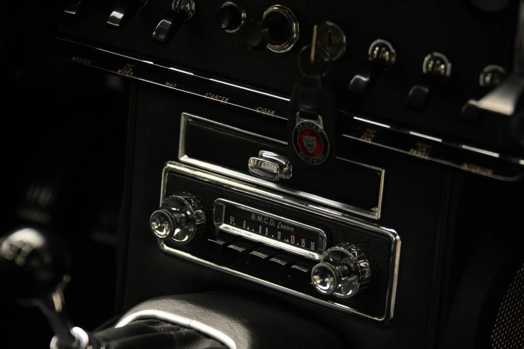 1965 Jaguar E-Type Series 1 - Image 25 of 31