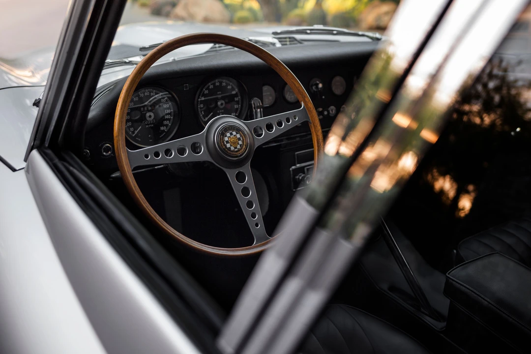 1965 Jaguar E-Type Series 1 - Image 8 of 31