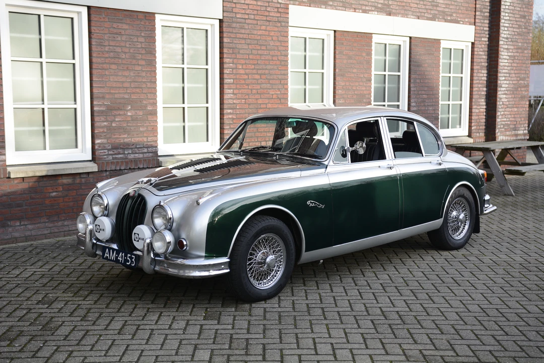 1965 Jaguar Mark II - Image 8 of 31