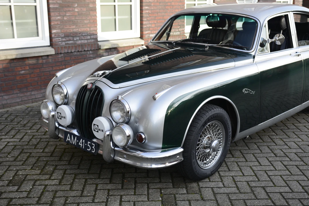 1965 Jaguar Mark II - Image 22 of 31