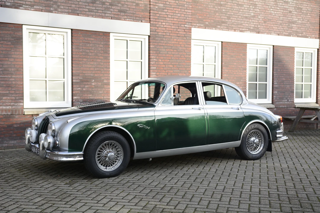 1965 Jaguar Mark II - Image 9 of 31