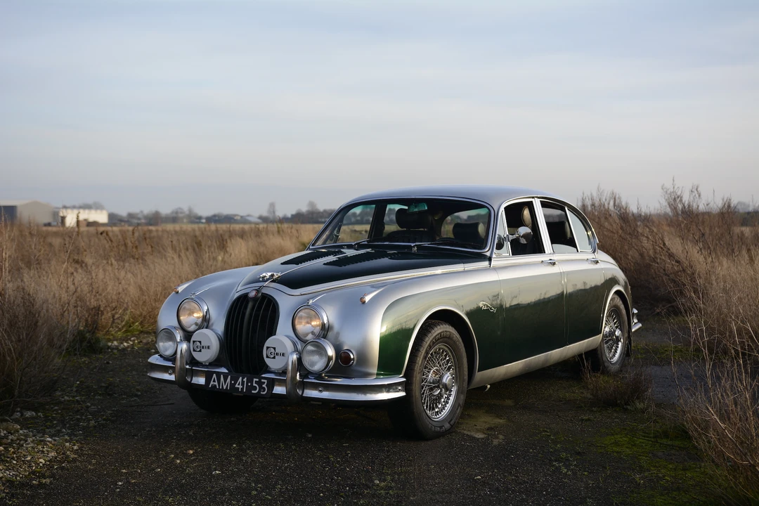1965 Jaguar Mark II - Image 7 of 31