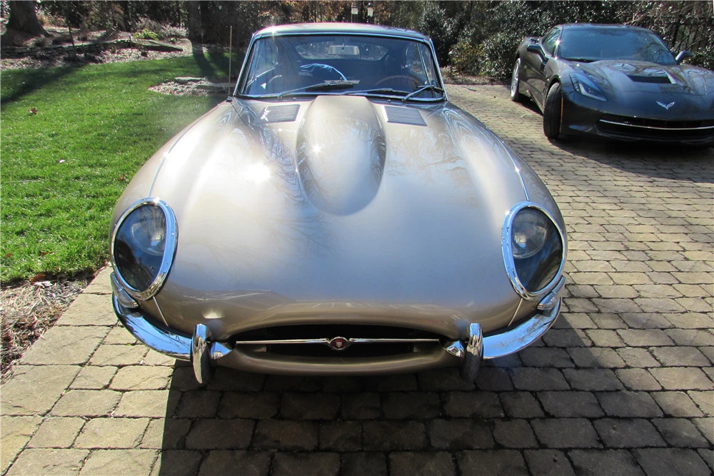 1965 Jaguar E-Type Series 1 - Image 7 of 10