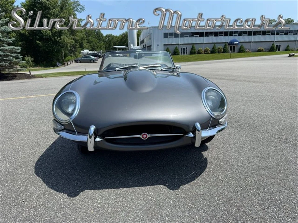 1965 Jaguar E-Type Series 1 - Image 2 of 31