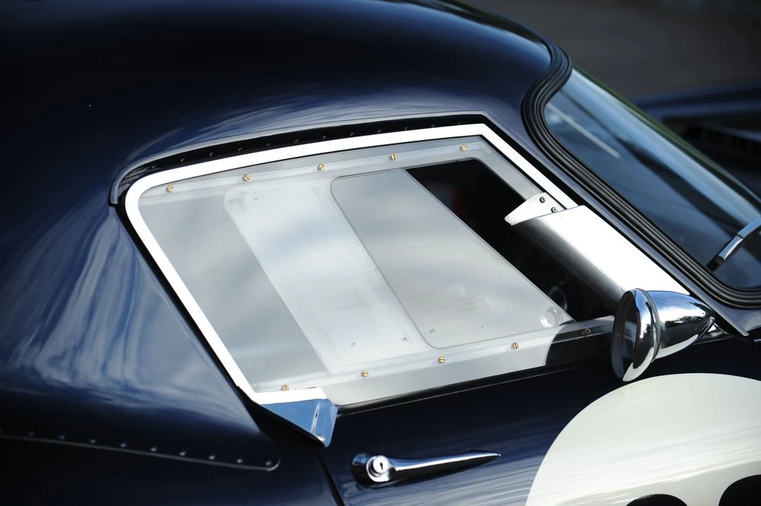 1965 Jaguar E-Type Lightweight - Image 3 of 28