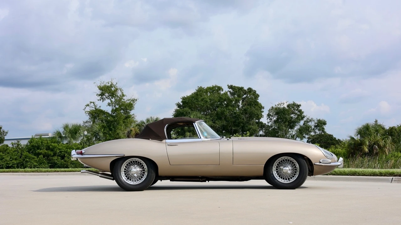 1965 Jaguar E-Type Series 1 - Image 13 of 21