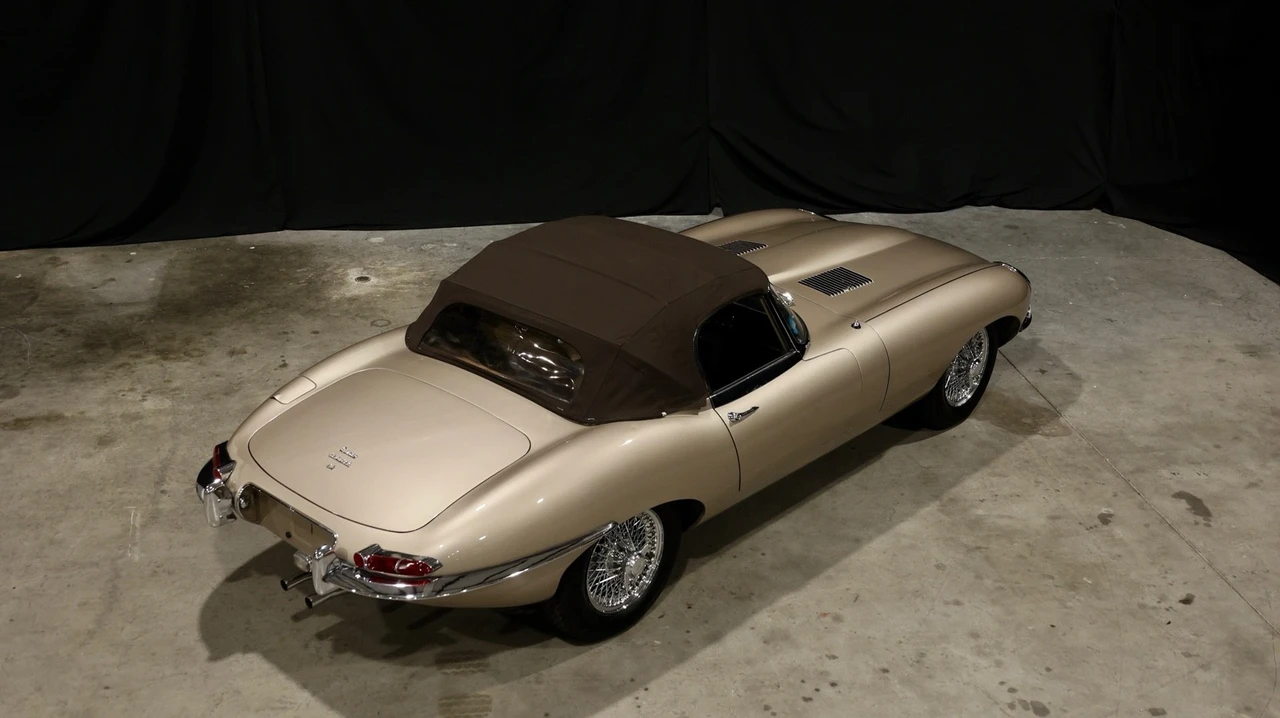 1965 Jaguar E-Type Series 1 - Image 9 of 21