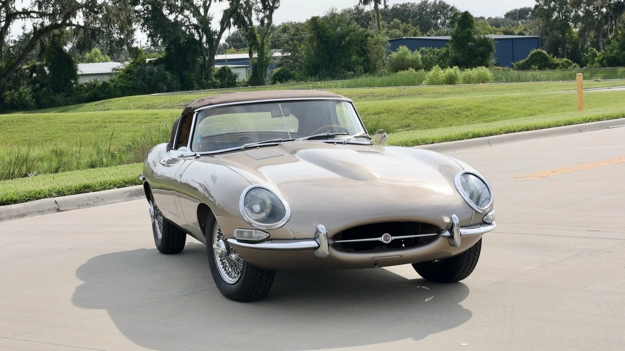 1965 Jaguar E-Type Series 1 - Image 2 of 21