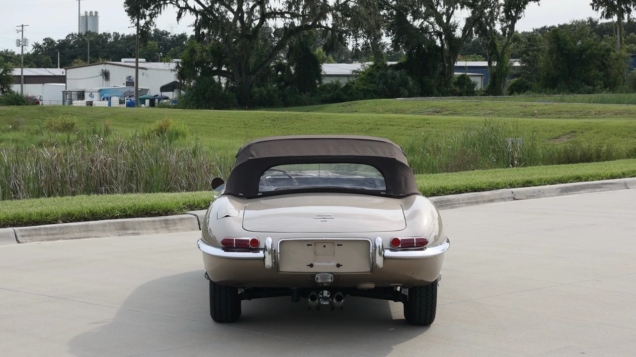 1965 Jaguar E-Type Series 1 - Image 6 of 21