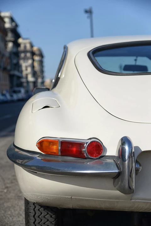 1965 Jaguar E-Type Series 1 - Image 7 of 27