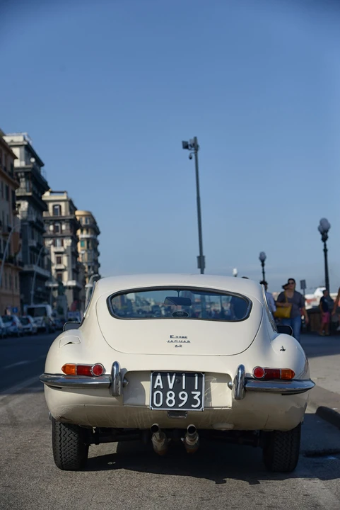 1965 Jaguar E-Type Series 1 - Image 6 of 27