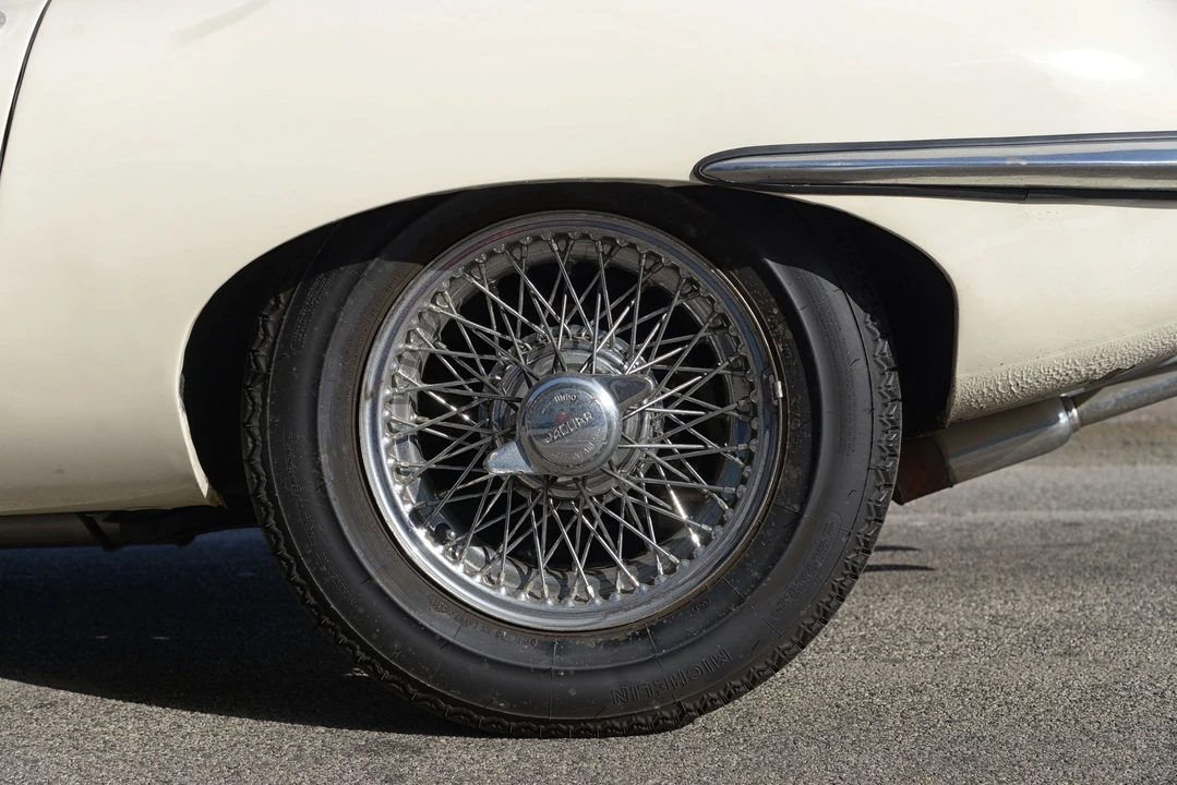 1965 Jaguar E-Type Series 1 - Image 10 of 27