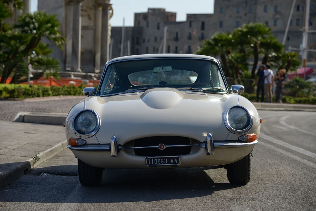 1965 Jaguar E-Type Series 1 - Image 3 of 27