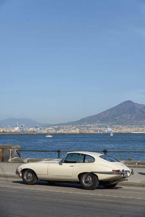 1965 Jaguar E-Type Series 1 - Image 8 of 27