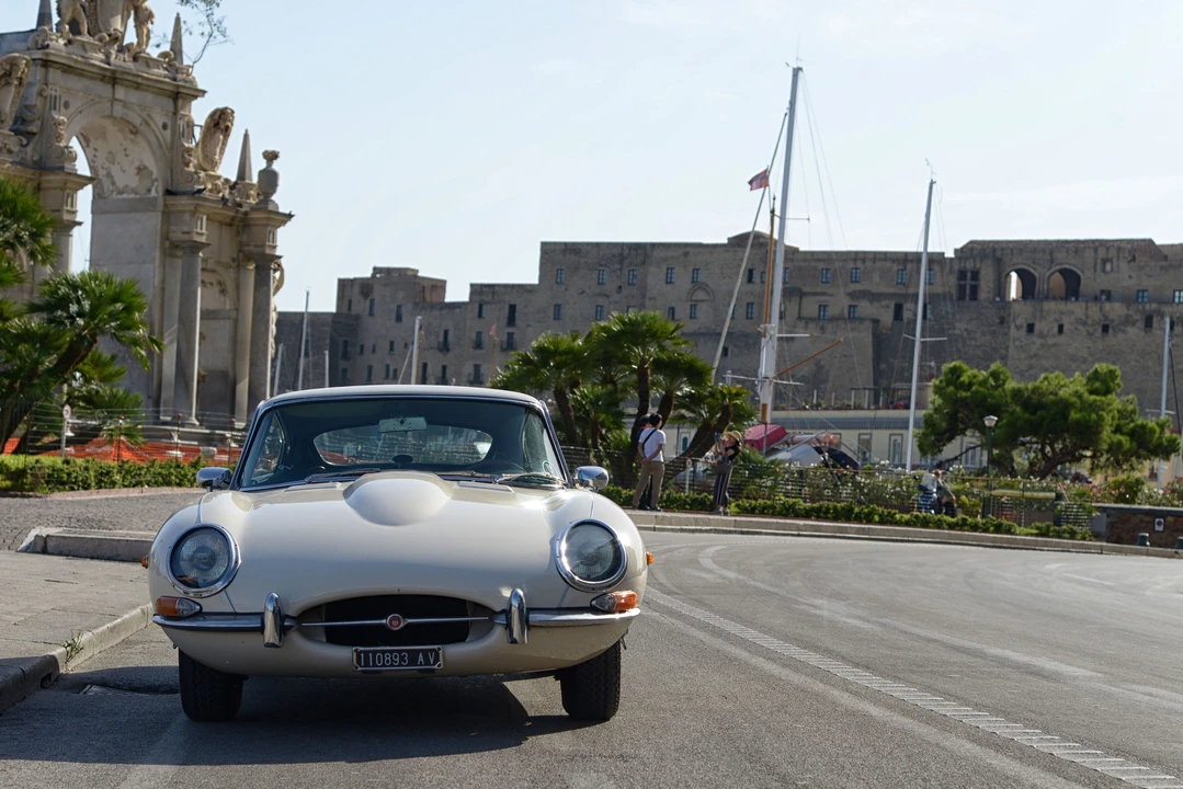 1965 Jaguar E-Type Series 1 - Image 5 of 27