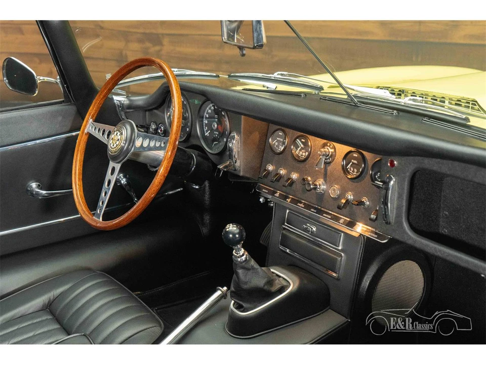 1965 Jaguar E-Type Series 1 - Image 17 of 19