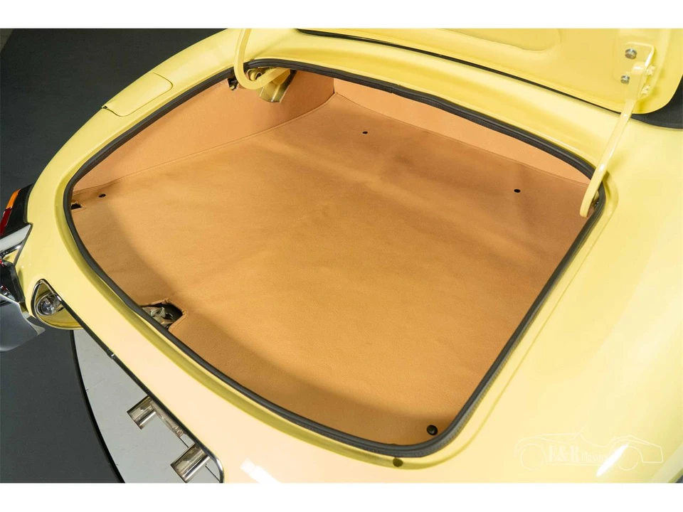 1965 Jaguar E-Type Series 1 - Image 19 of 19
