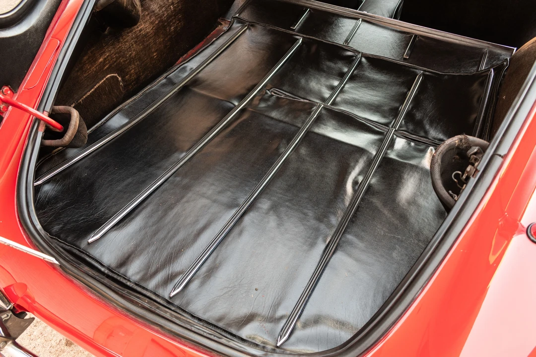 1965 Jaguar E-Type Series 1 - Image 24 of 31