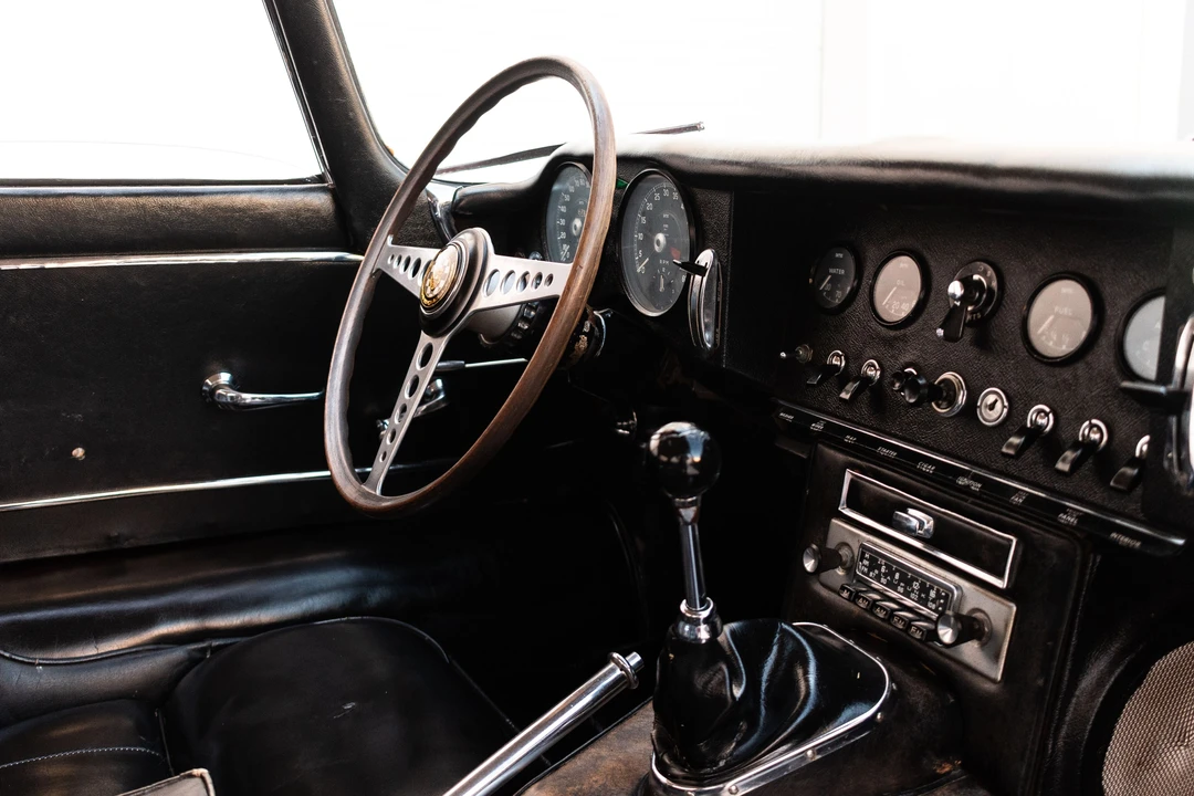 1965 Jaguar E-Type Series 1 - Image 17 of 31