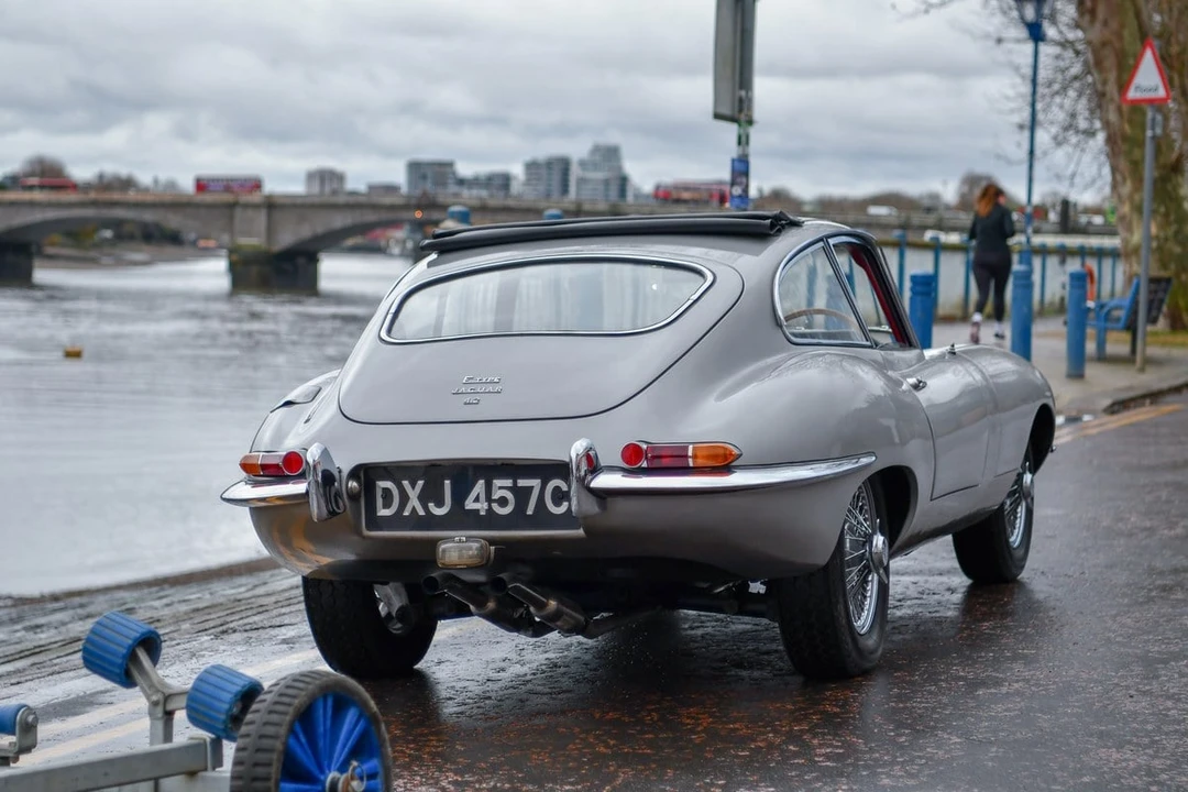 1965 Jaguar E-Type Series 1 - Image 24 of 30