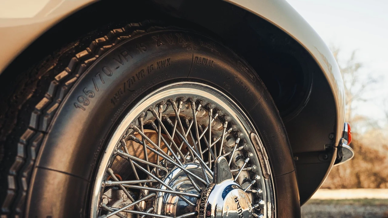 1965 Jaguar E-Type Series 1 - Image 30 of 31