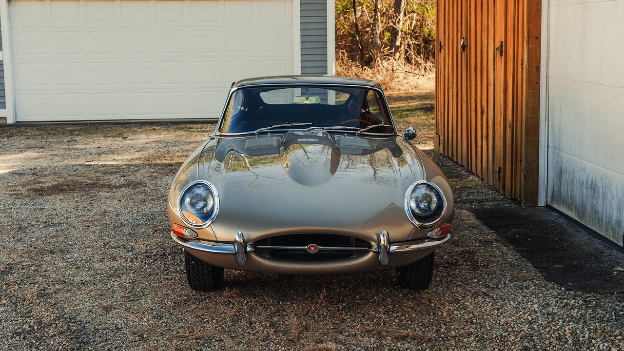 1965 Jaguar E-Type Series 1 - Image 19 of 31