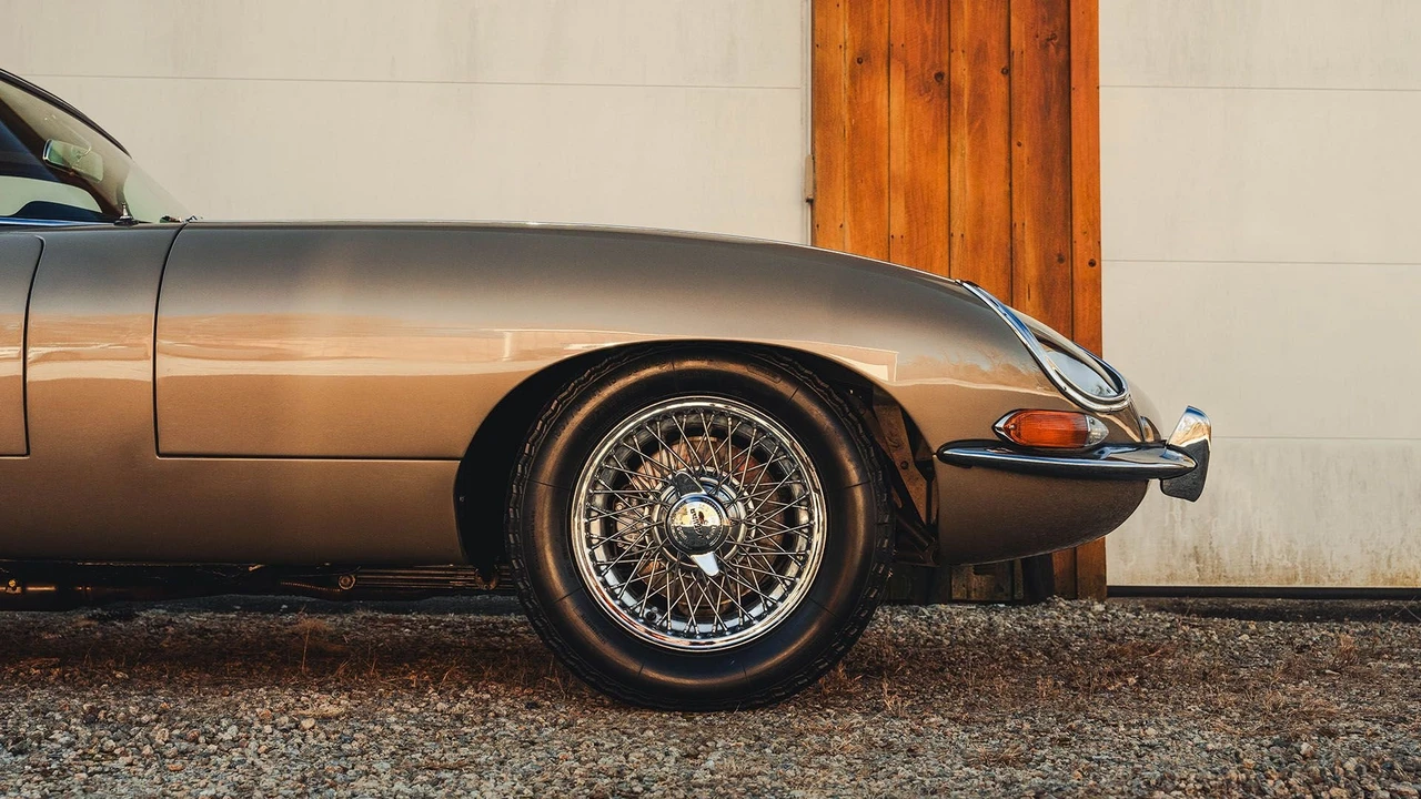 1965 Jaguar E-Type Series 1 - Image 21 of 31
