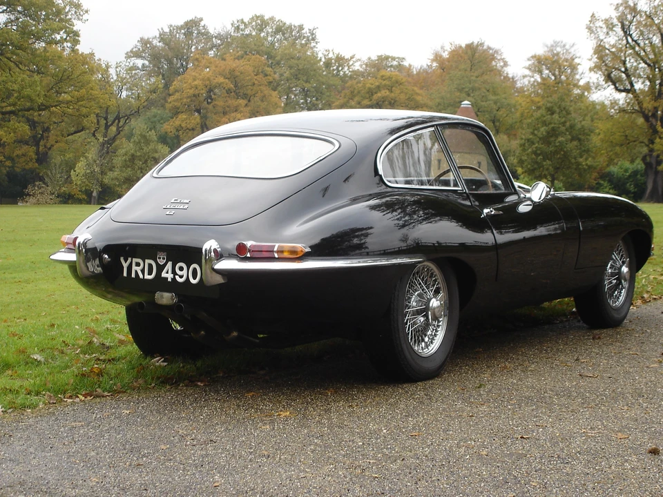 1965 Jaguar E-Type Series 1 - Image 4 of 6