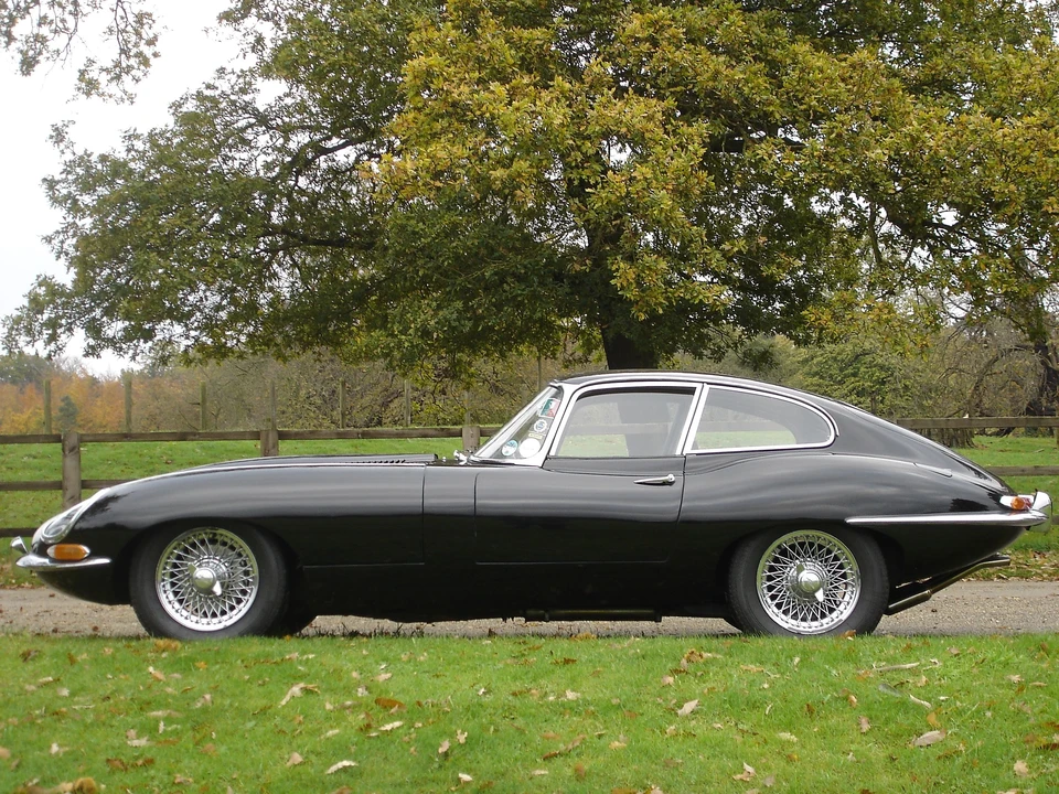 1965 Jaguar E-Type Series 1 - Image 3 of 6