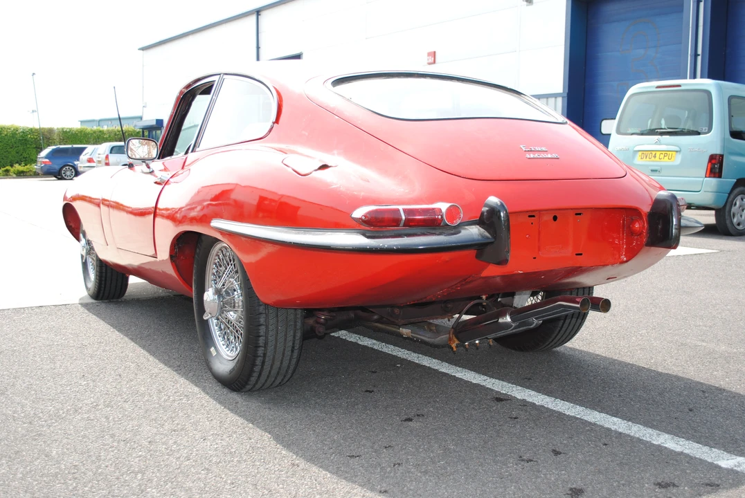1965 Jaguar E-Type Series 1 - Image 9 of 12