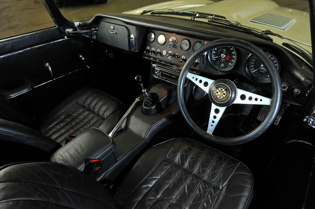 1965 Jaguar E-Type Series 1 - Image 15 of 15
