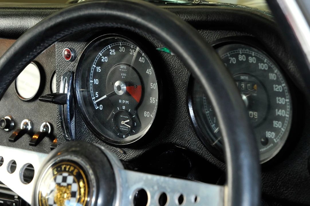 1965 Jaguar E-Type Series 1 - Image 8 of 15