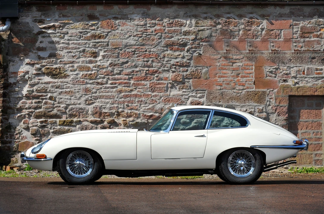 1965 Jaguar E-Type Series 1 - Image 12 of 15