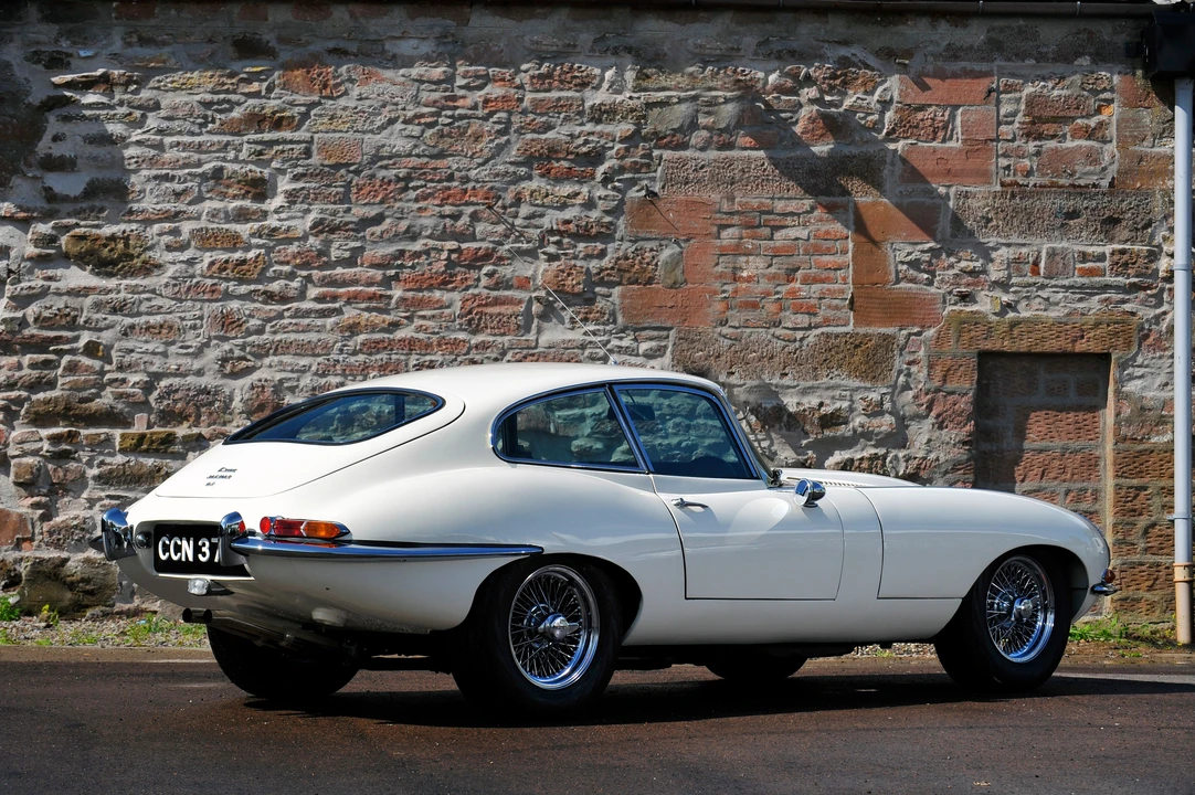 1965 Jaguar E-Type Series 1 - Image 10 of 15