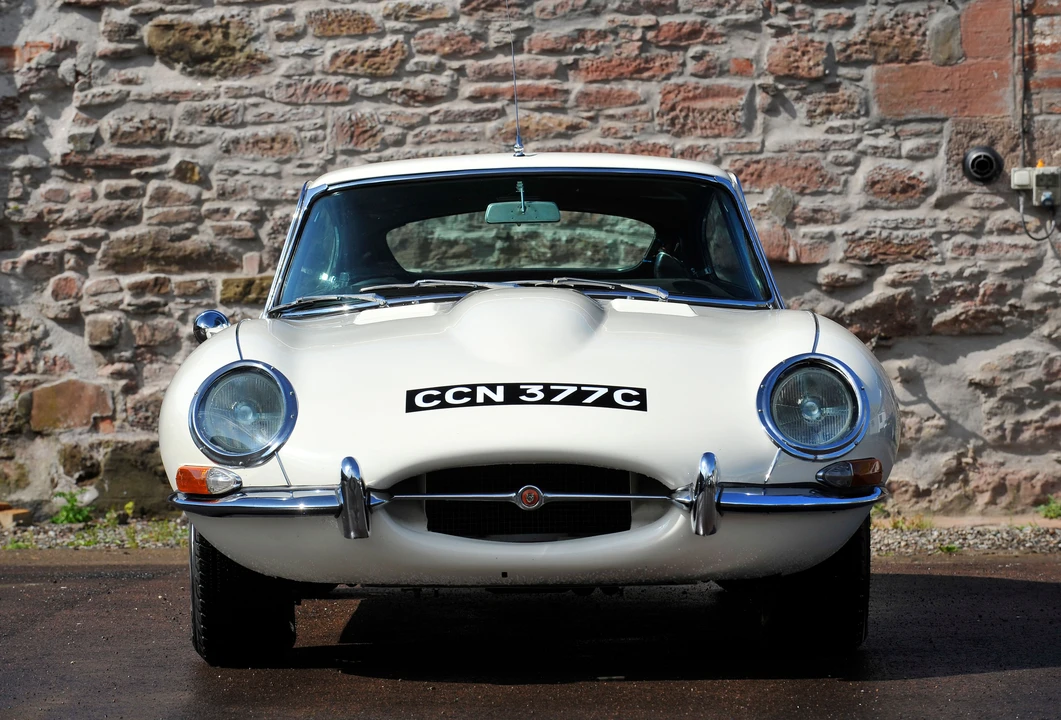 1965 Jaguar E-Type Series 1 - Image 2 of 15
