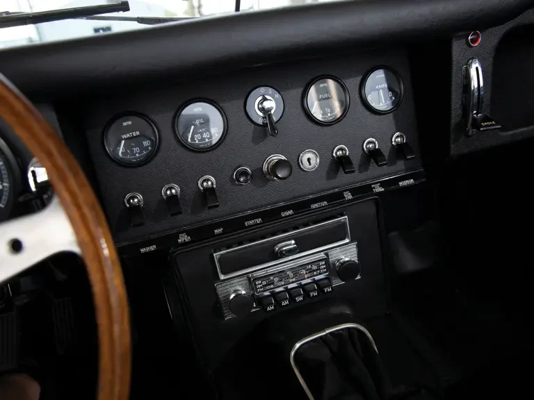 1965 Jaguar E-Type Series 1 - Image 16 of 25