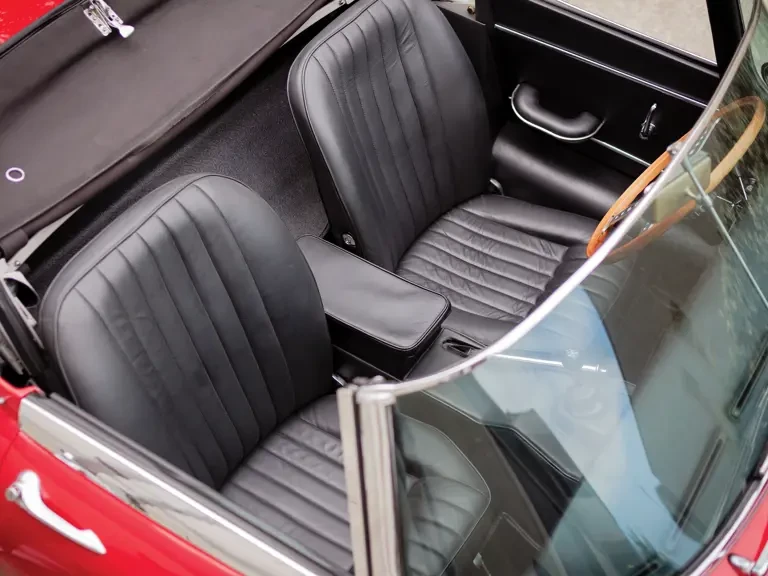 1965 Jaguar E-Type Series 1 - Image 23 of 31