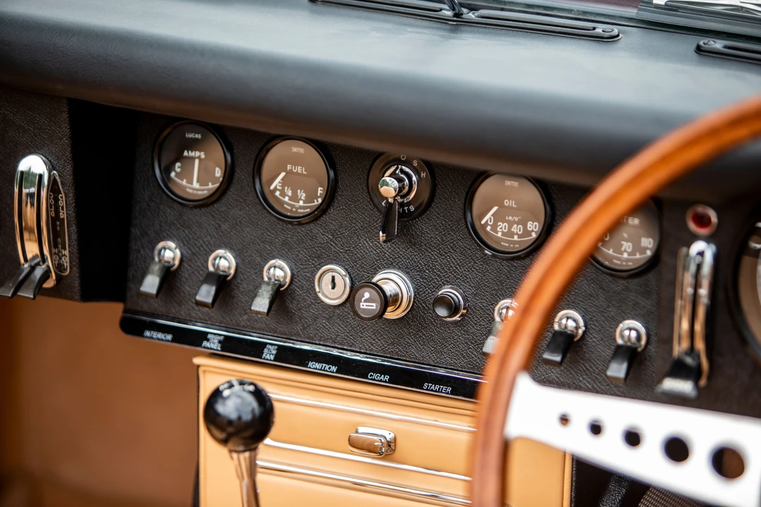 1965 Jaguar E-Type Series 1 - Image 3 of 31