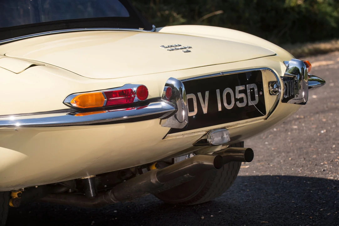 1965 Jaguar E-Type Series 1 - Image 26 of 31