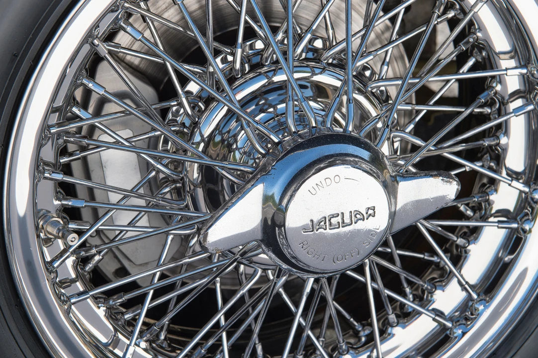 1965 Jaguar E-Type Series 1 - Image 10 of 31