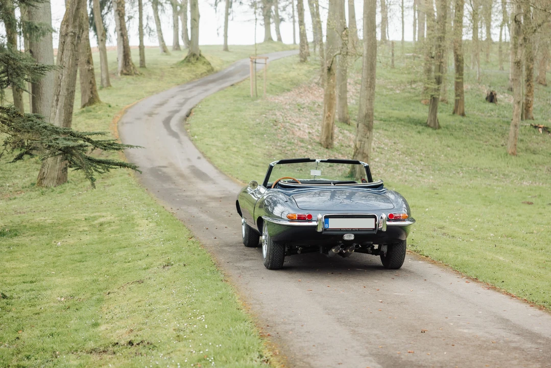 1965 Jaguar E-Type Series 1 - Image 8 of 31
