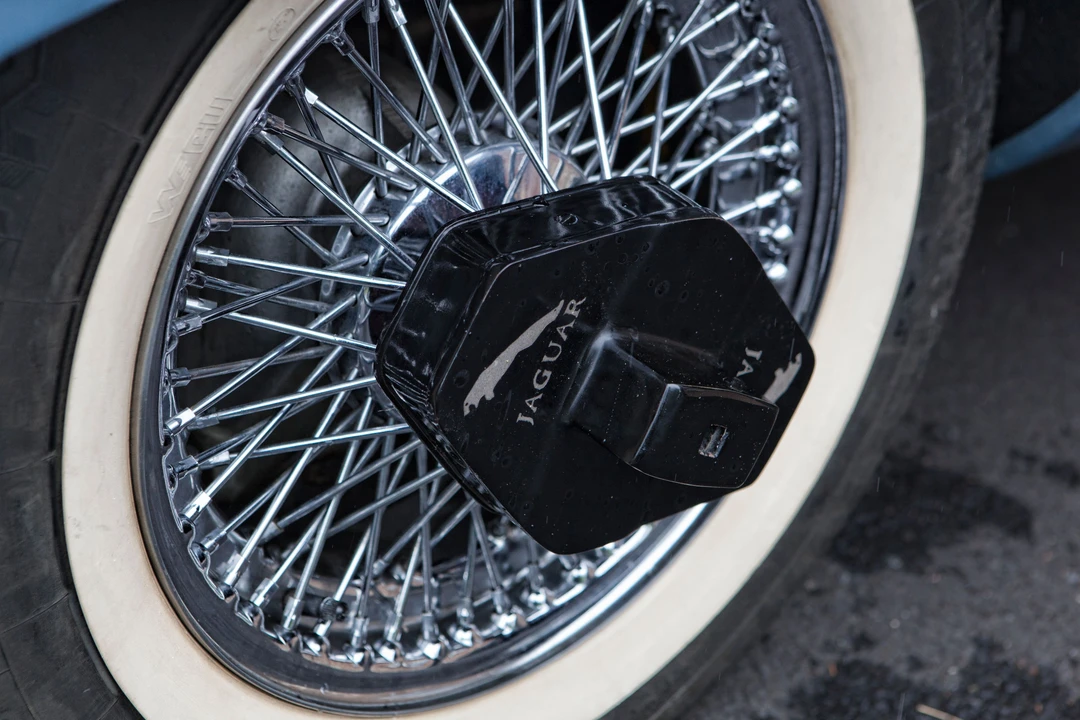 1965 Jaguar E-Type Series 1 - Image 8 of 29