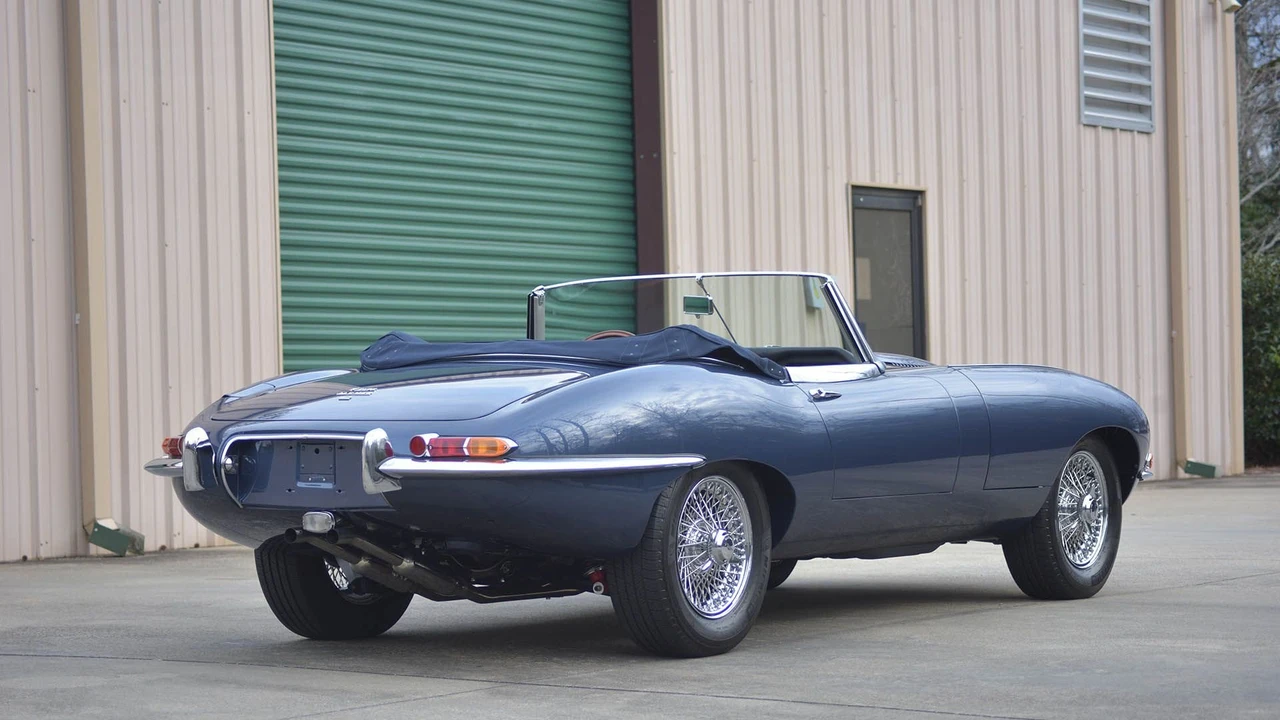 1965 Jaguar E-Type Series 1 - Image 2 of 31